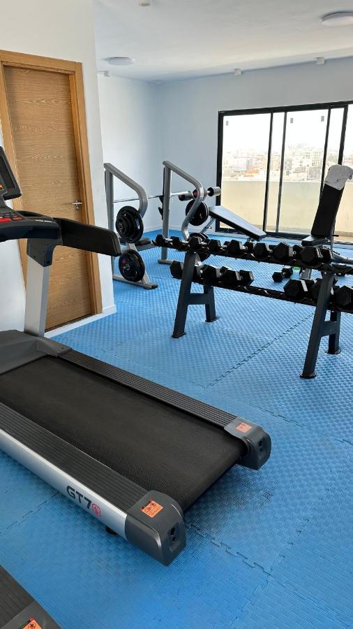 F4 - Chic - Piscine - Salle Fitness Дакар Экстерьер фото